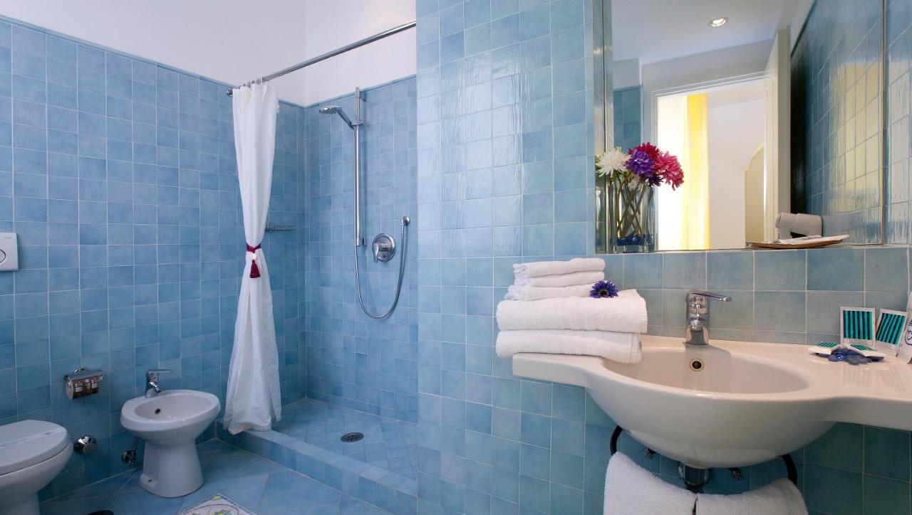 Sorrento Apartments One Екстер'єр фото