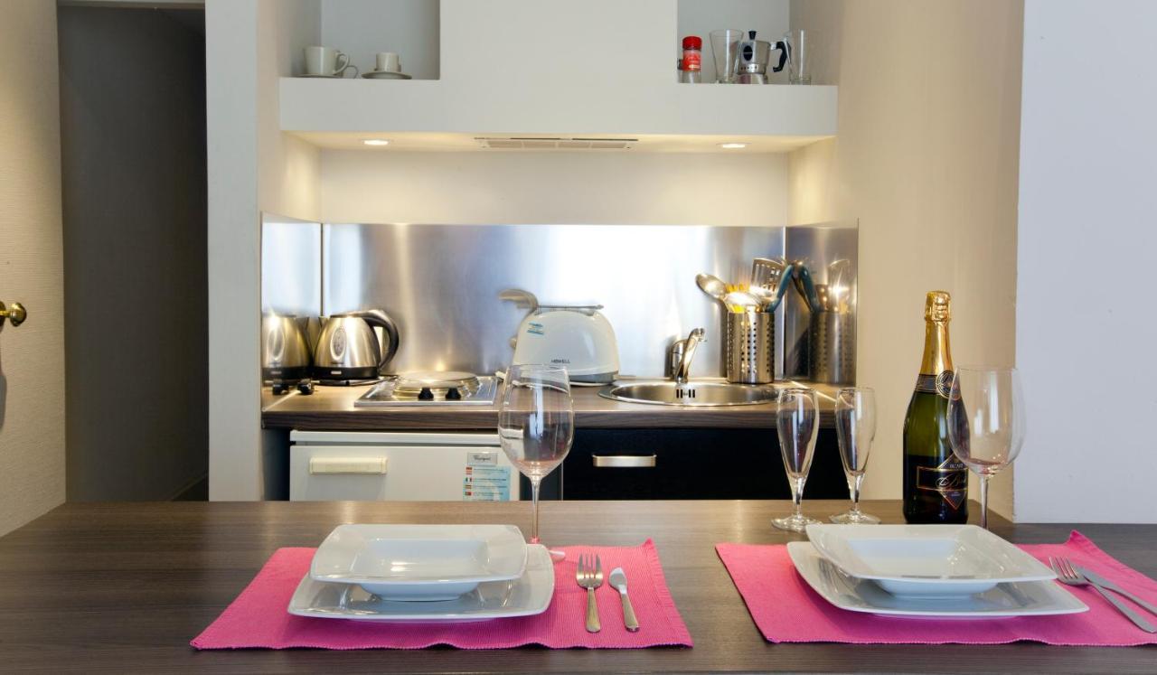 Sorrento Apartments One Екстер'єр фото
